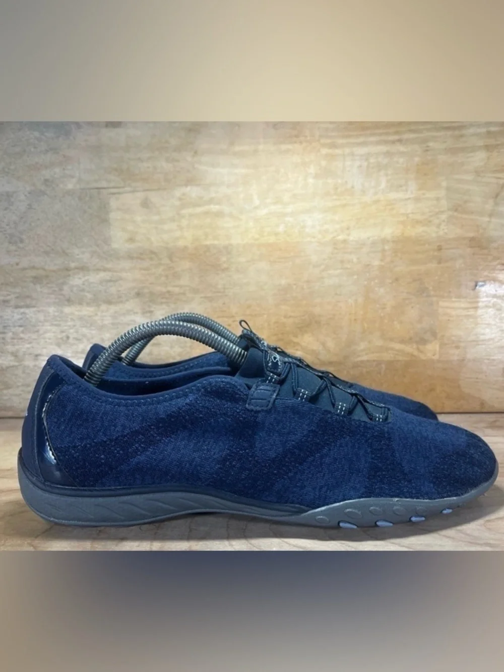 Skechers Breathe Easy Relaxed Fit Womens Sz 11 Slip On Shoes Sneakers Navy Blue - Picture 1 of 8